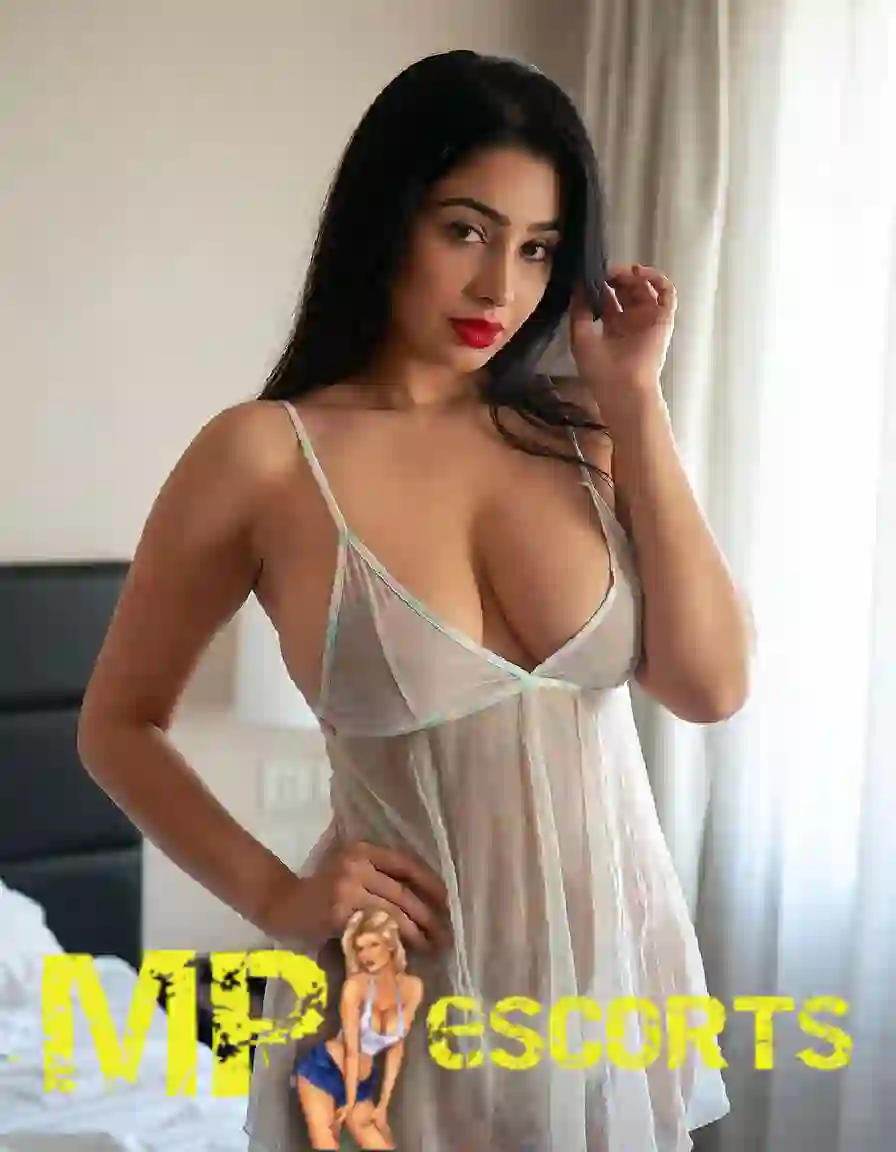 Book escort in Geeta Bhawan